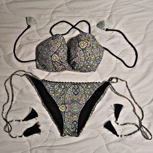 Victoria Secret The Getaway Halter Paisly Bikini Set 34DDD/Large